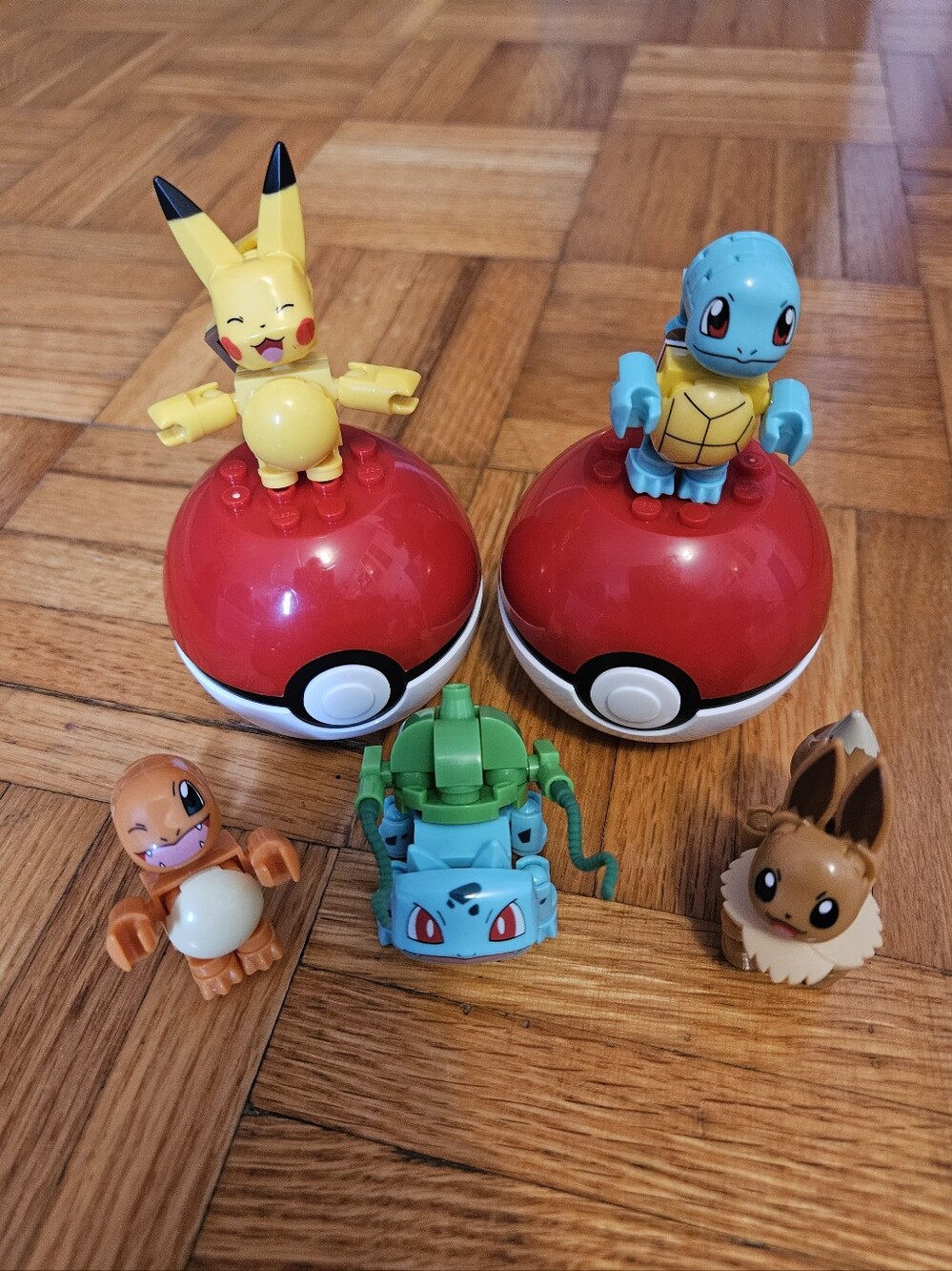 Mega Construx Pokemon Figures (Includes 2 Balls)